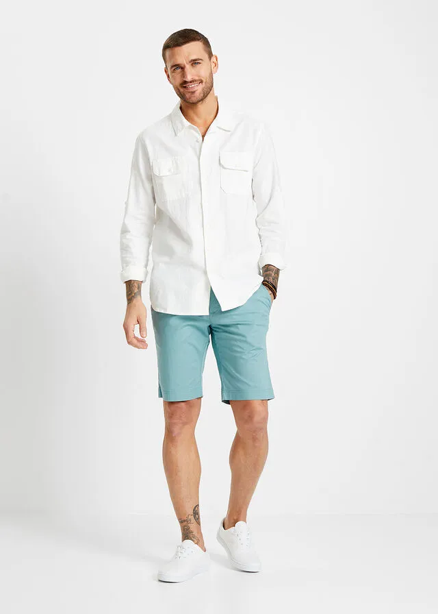 Bermudas tipo chino de corte regular azul bondi